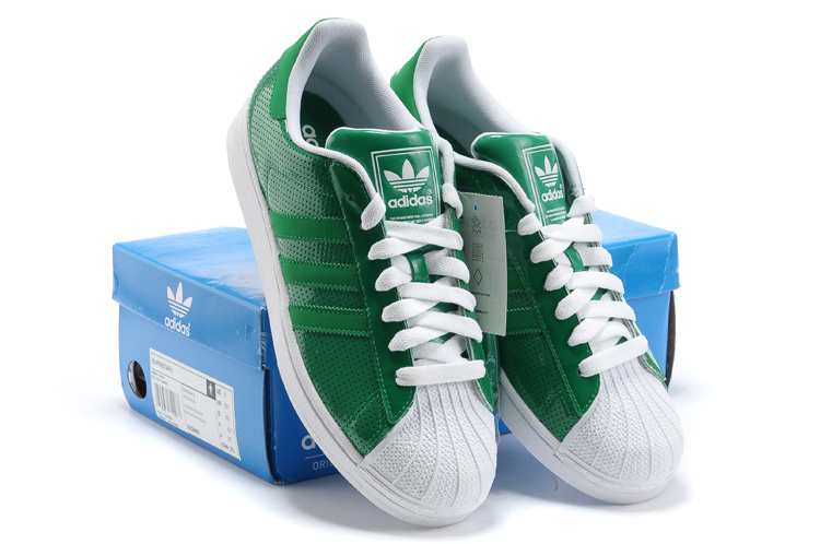 adidas superstar slip on enfant noir